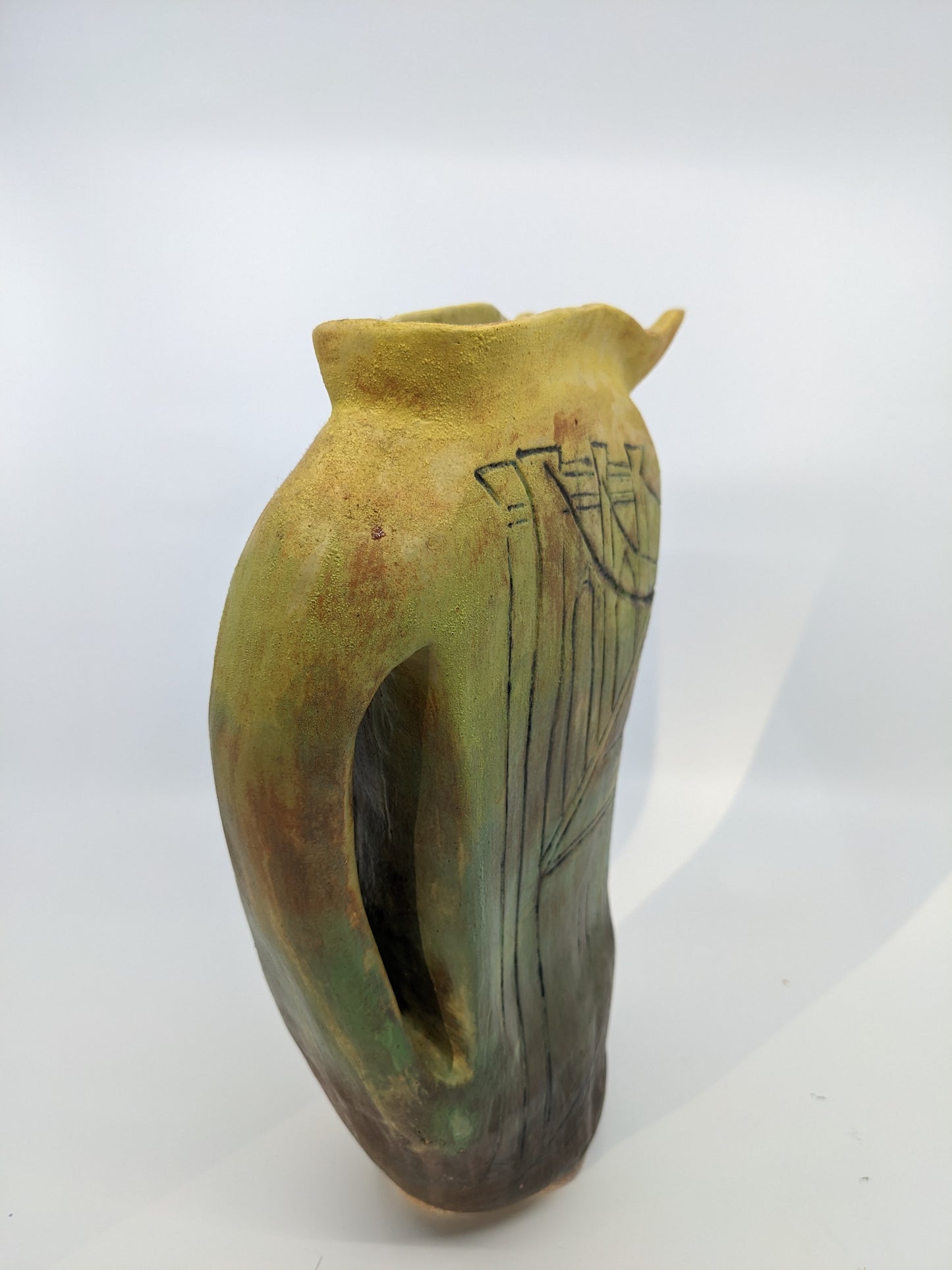 Bridge Pitcher