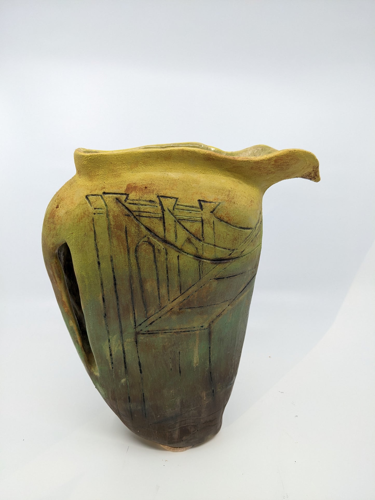 Bridge Pitcher