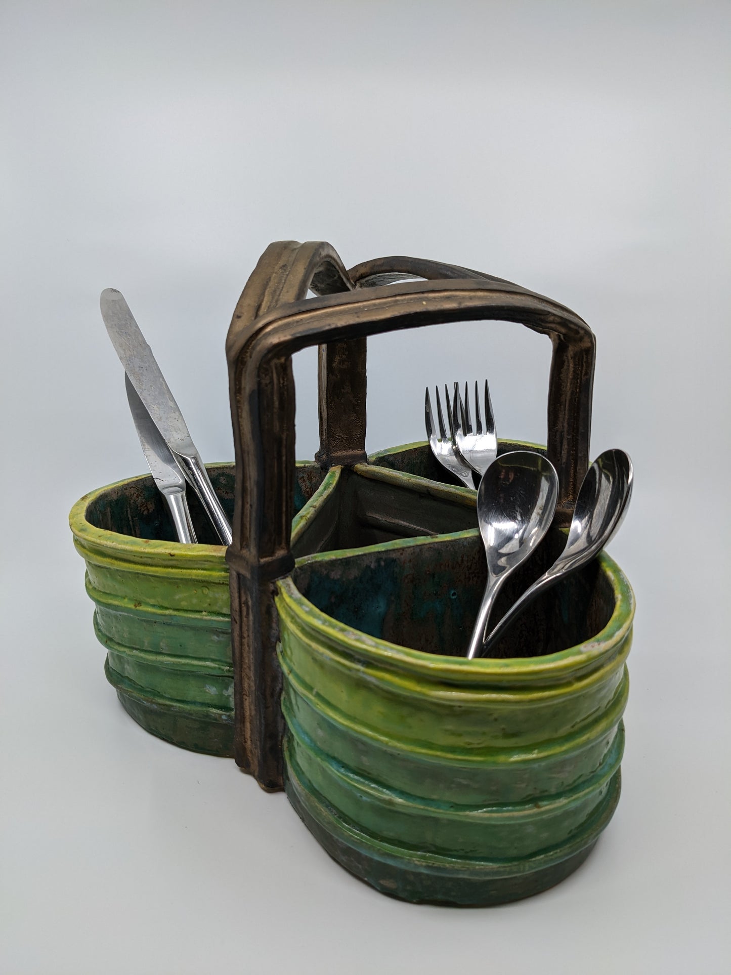 Water Tower Silverware Caddy